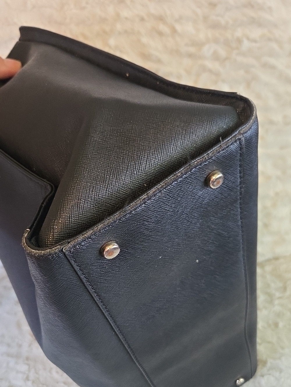 Kate Spade New York Black Saffiano Leather Tote - Picture 4 of 9